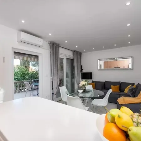 Holiday Vital - Luxury Casa vacanze Ždrelac